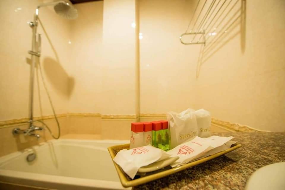 Soubandith Hotel Pakse Exterior photo
